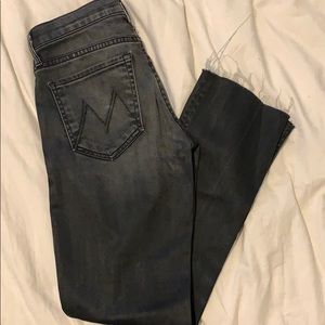 MOTHER runaway jeans in lies and shadows size 27